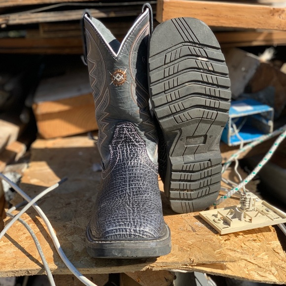 Bota de trabajo work boot none steel toe